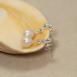 ADELE PEARL SILVER EARRING