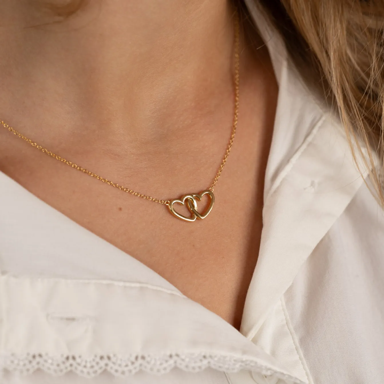 ADORA GOLDEN CHAIN