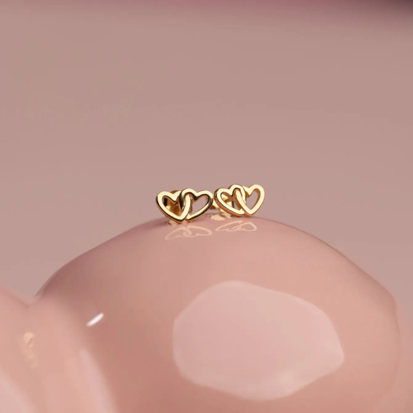 ADORA GOLDEN EARRING