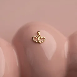 ADORA GOLDEN PENDANT