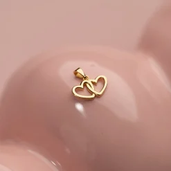 ADORA GOLDEN PENDANT