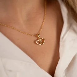 ADORA GOLDEN PENDANT