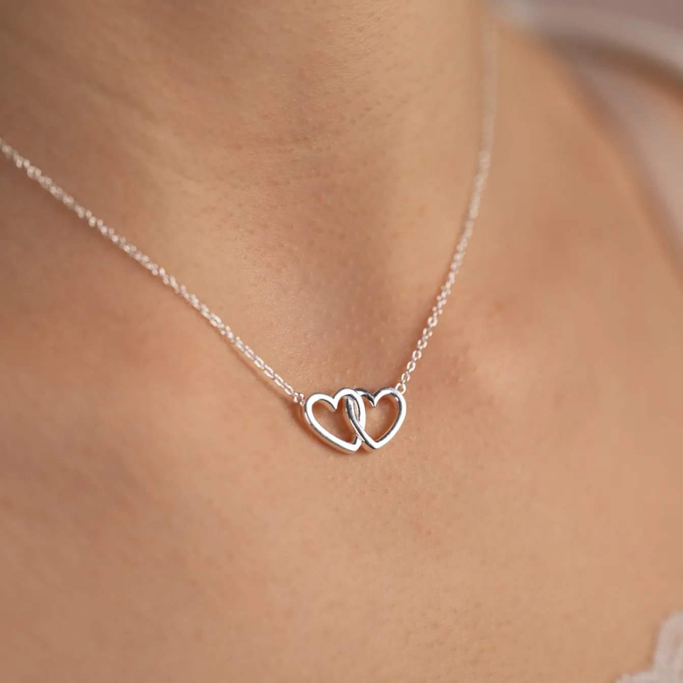ADORA SILVER CHAIN