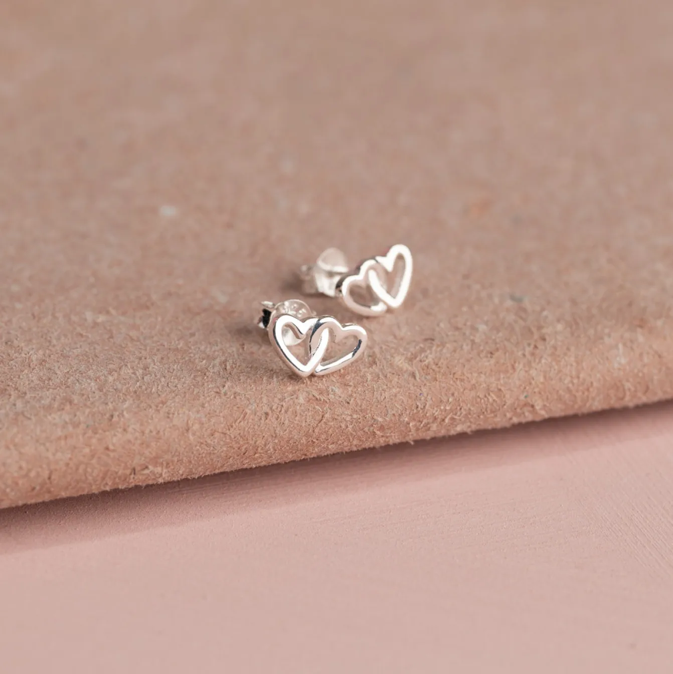 ADORA SILVER EARRING