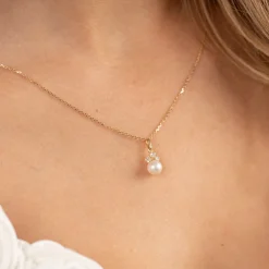 AGATHA PEARL SOLID GOLD PENDANT