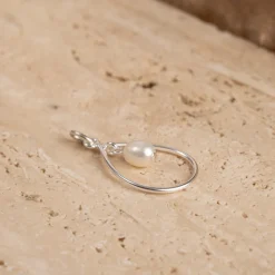ALEXANDRA PEARL SILVER PENDANT - Sisi Copenhagen