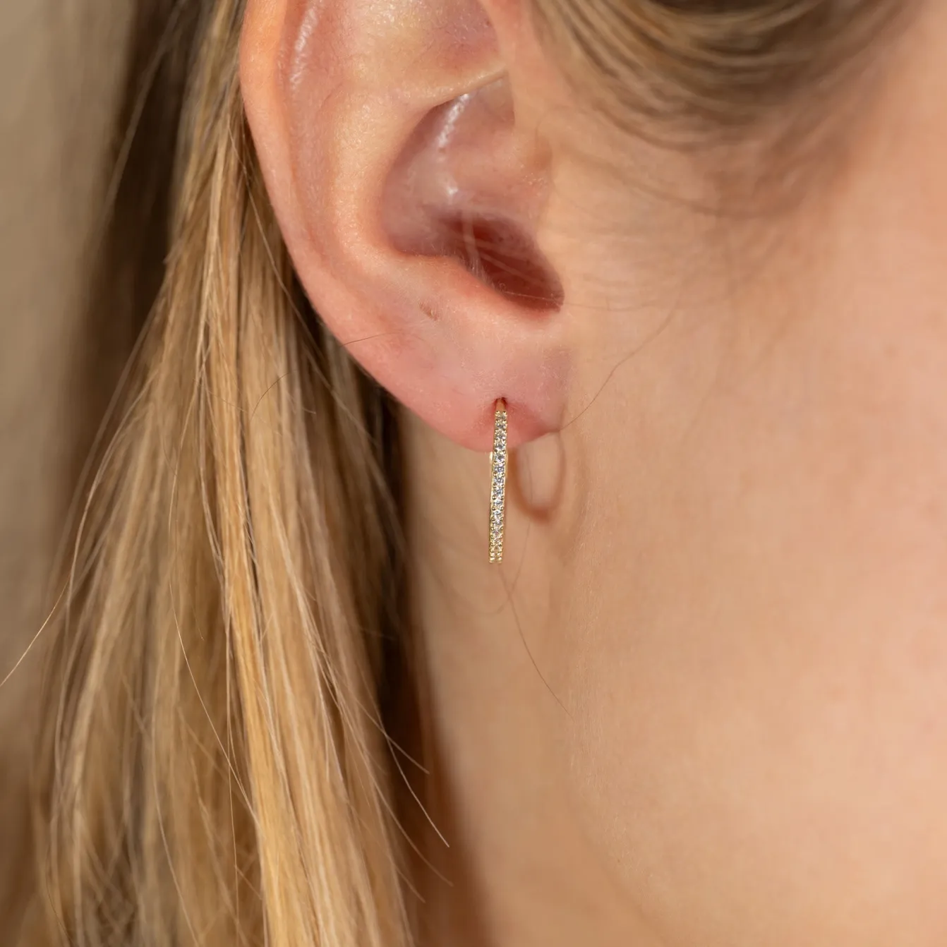 ALISSA CRYSTAL SOLID GOLD CREOL EARRING - 18mm