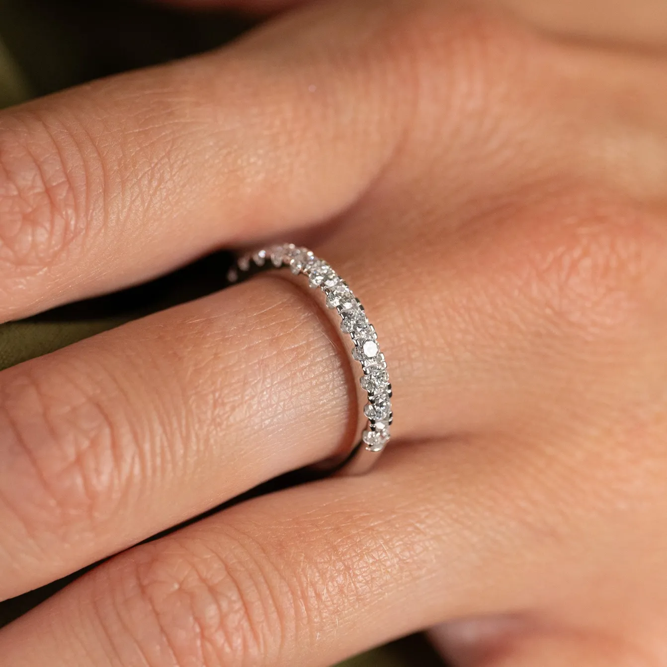 ALLIANCE DIAMOND RING - 0.7ct - WG
