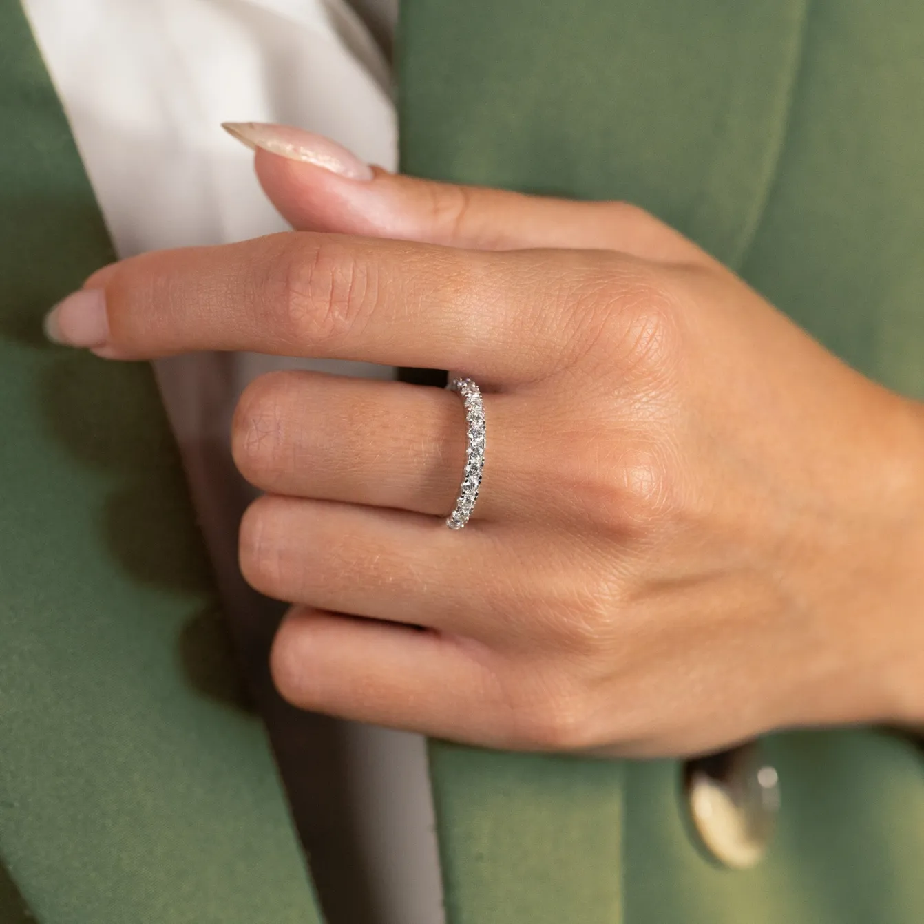 ALLIANCE DIAMOND RING - 0.7ct - WG
