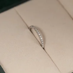 ALLIANCE DIAMOND RING - 0.25ct - WG