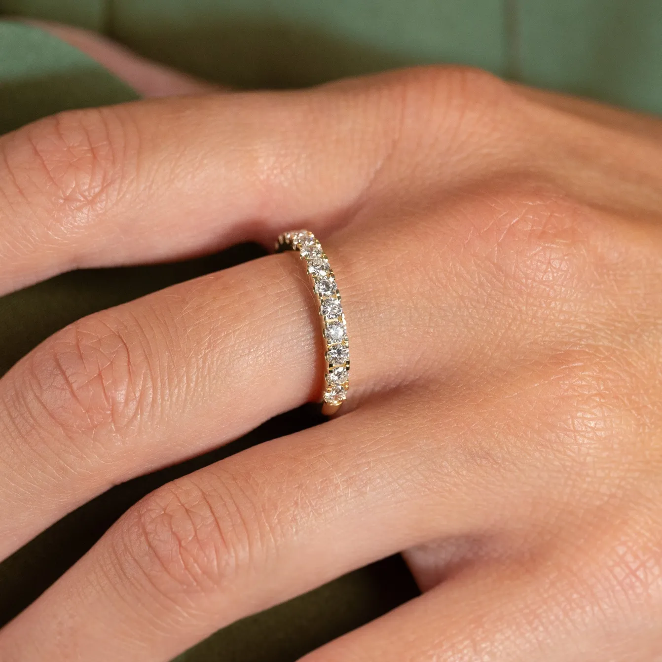 ALLIANCE DIAMOND RING - 0.7ct - YG