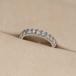 ALLIANCE DIAMOND RING - 1.0ct - WG