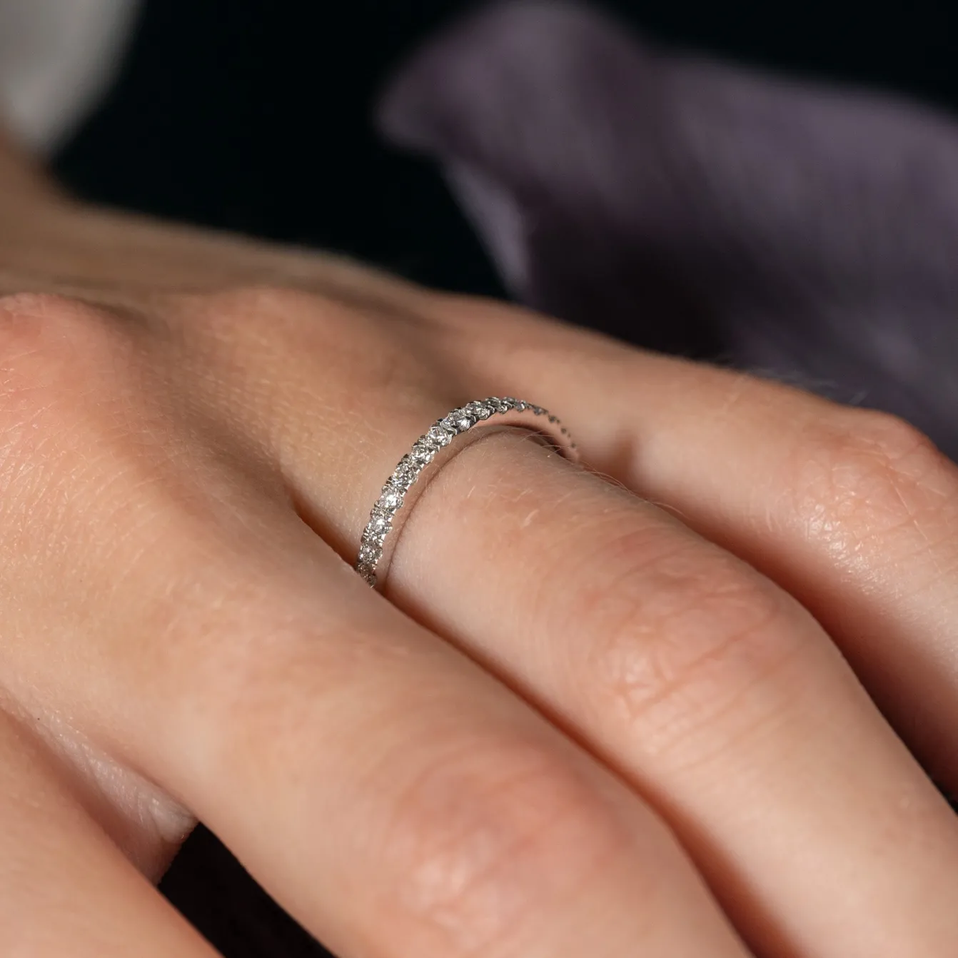 ALLIANCE DIAMOND RING - 0.25ct - WG