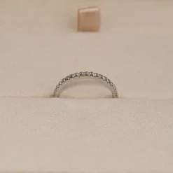 ALLIANCE DIAMOND RING - 0.25ct - WG