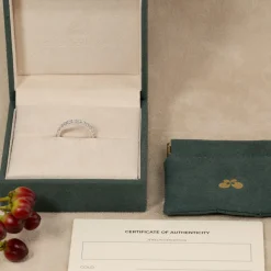 ALLIANCE DIAMOND RING - 0.7ct - WG