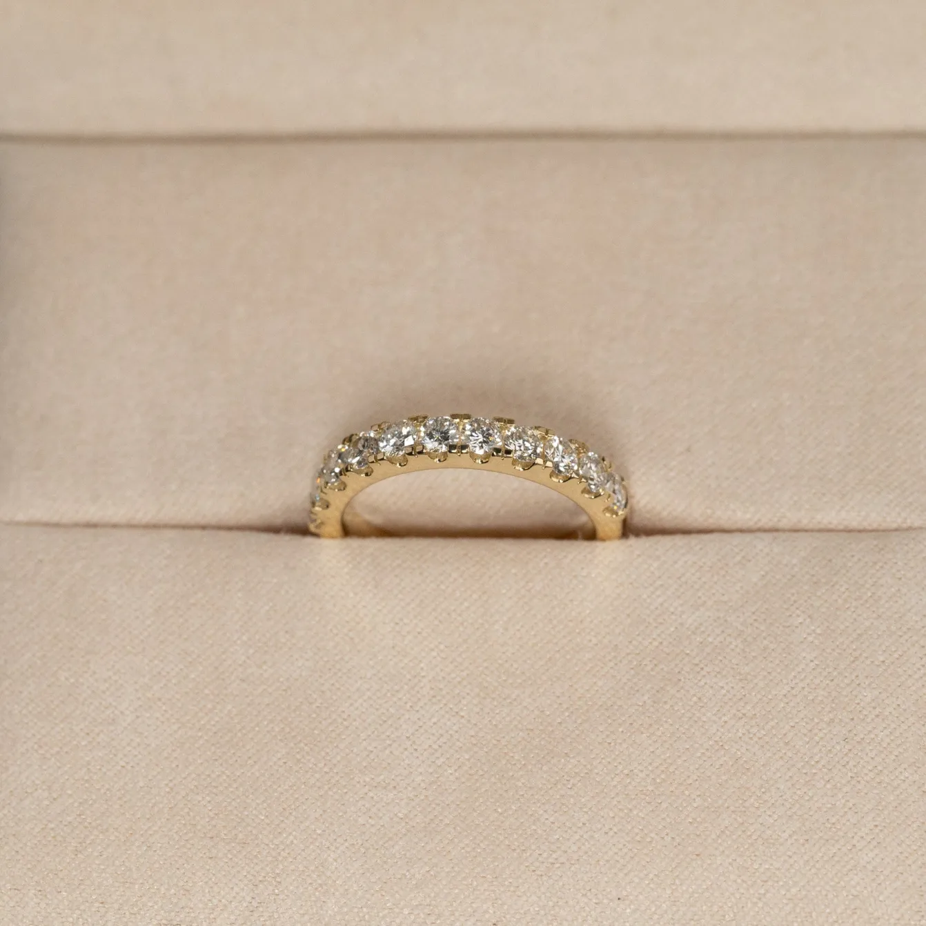 ALLIANCE DIAMOND RING - 1.0ct - YG
