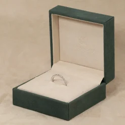 ALLIANCE DIAMOND RING - 0.7ct - WG