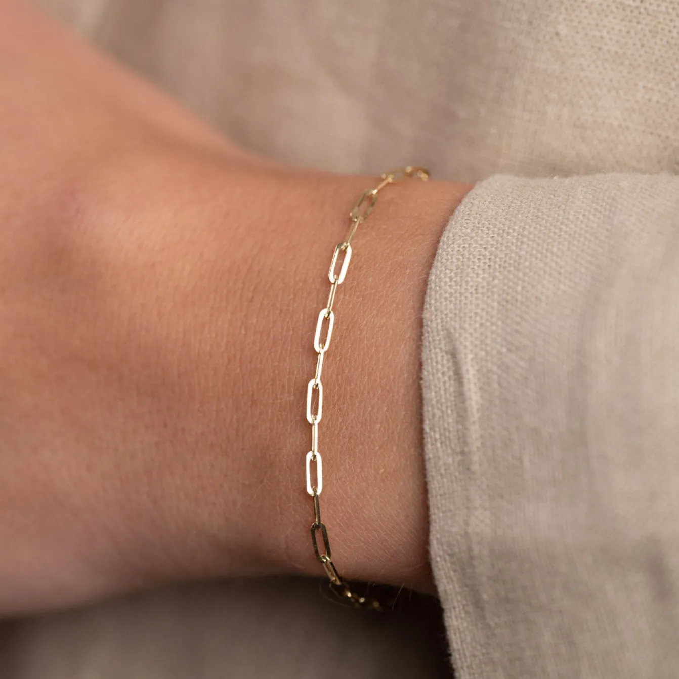 ALMA MEDIUM SOLID GOLD BRACELET - Sisi Copenhagen