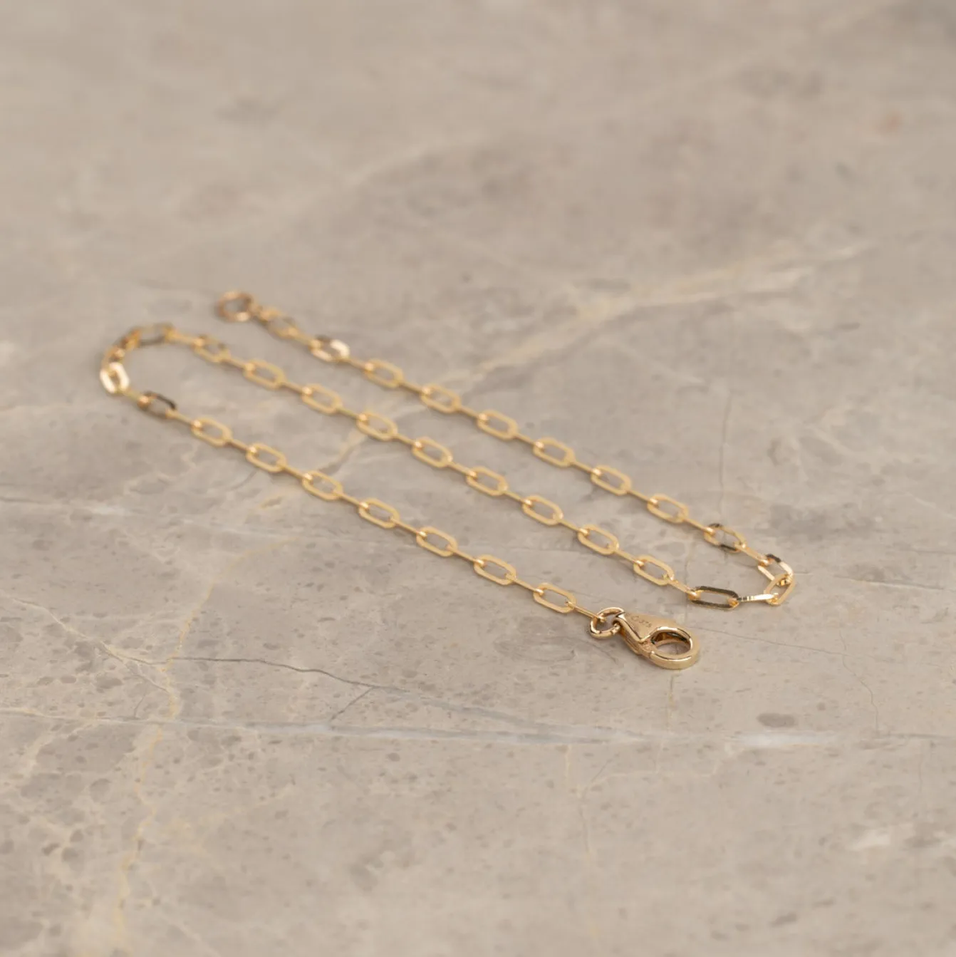 ALMA MEDIUM SOLID GOLD BRACELET - Sisi Copenhagen