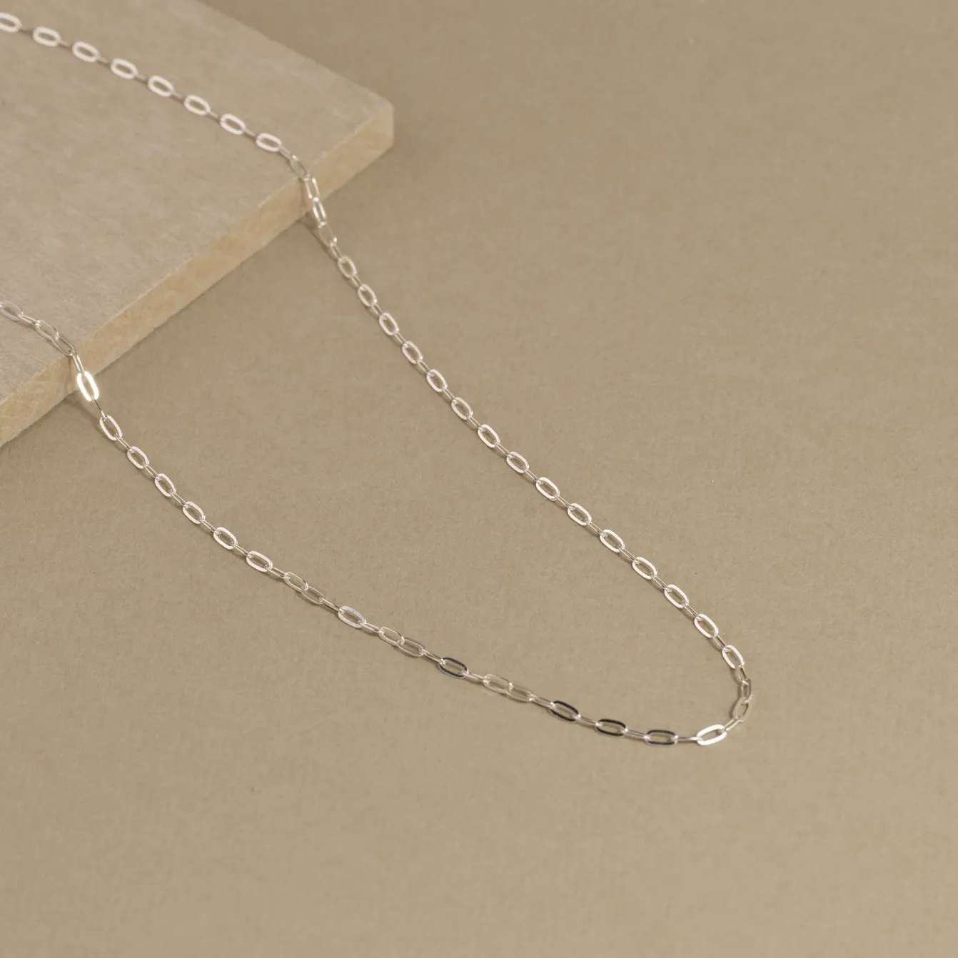 ALMA SMALL LINK SILVER CHAIN - Sisi Copenhagen