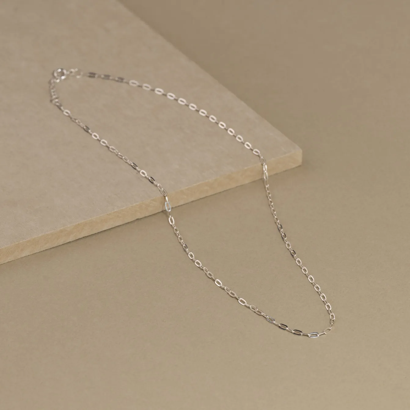 ALMA SMALL LINK SILVER CHAIN - Sisi Copenhagen