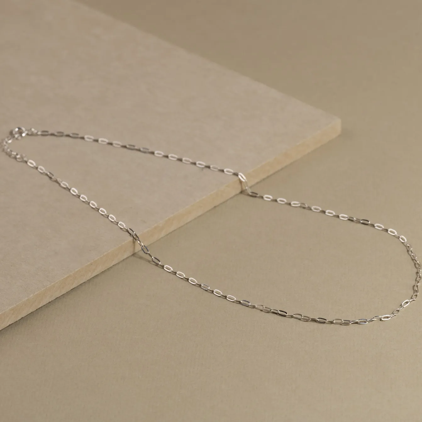 ALMA SMALL LINK SILVER CHAIN - Sisi Copenhagen