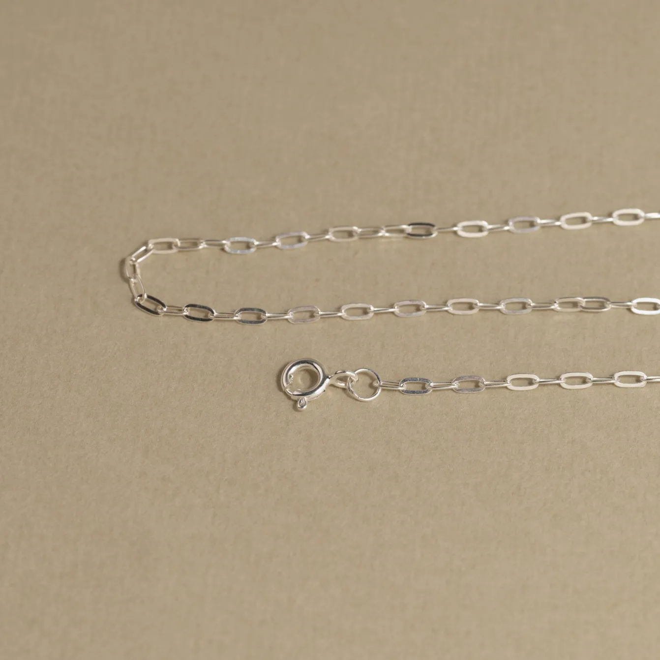 ALMA SMALL LINK SILVER CHAIN - Sisi Copenhagen