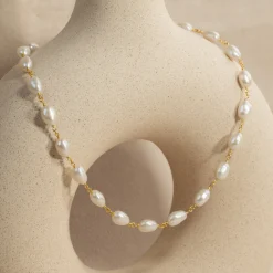 ALVA PEARL GOLDEN NECKLACE