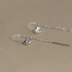 AMANDA CRYSTAL SILVER EARRING - Sisi Copenhagen