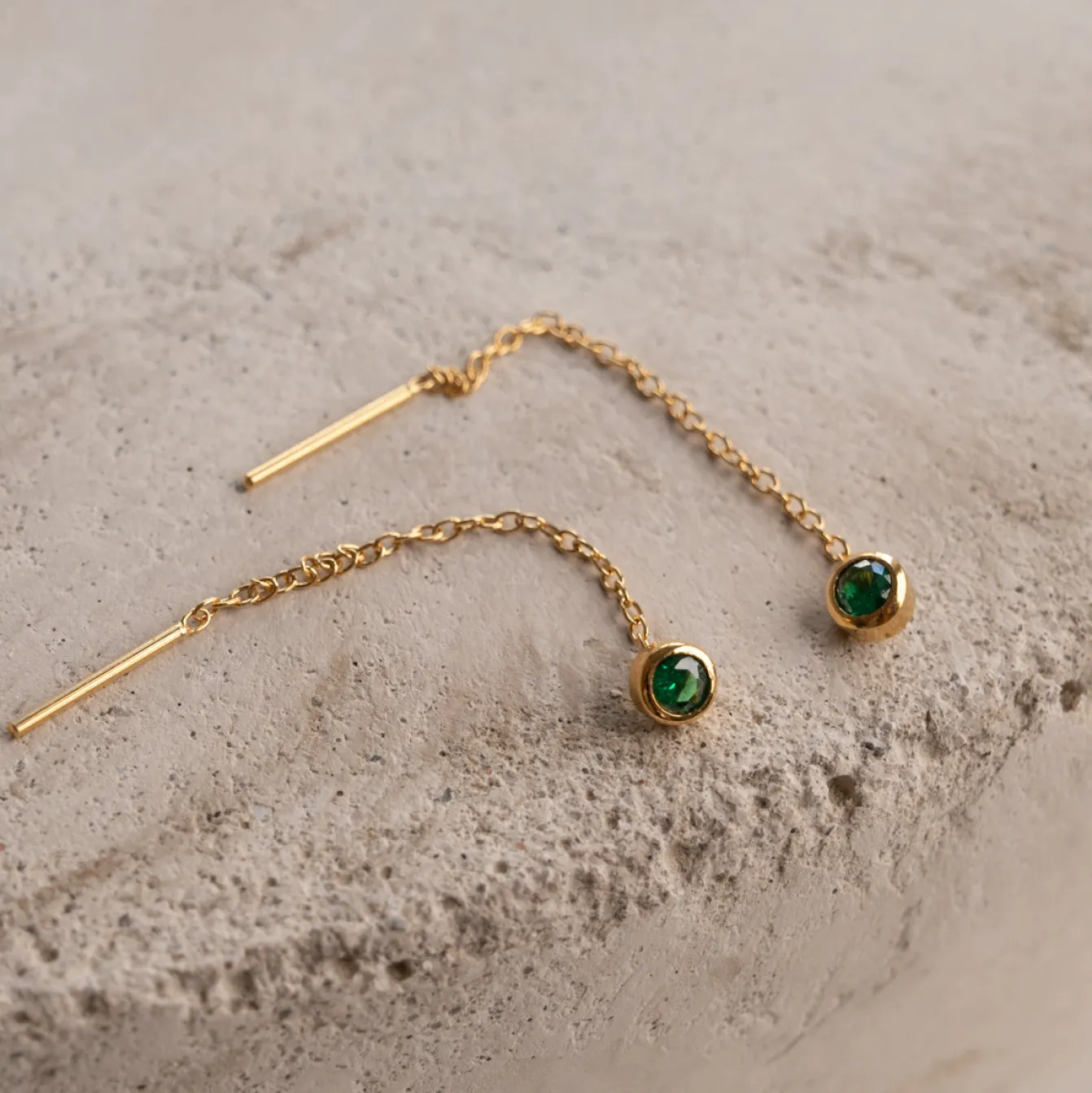 AMANDA GREEN GOLDEN EARRING - Sisi Copenhagen