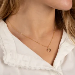 AMARA GOLDEN PENDANT