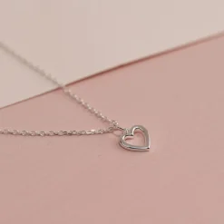 AMARA SILVER PENDANT