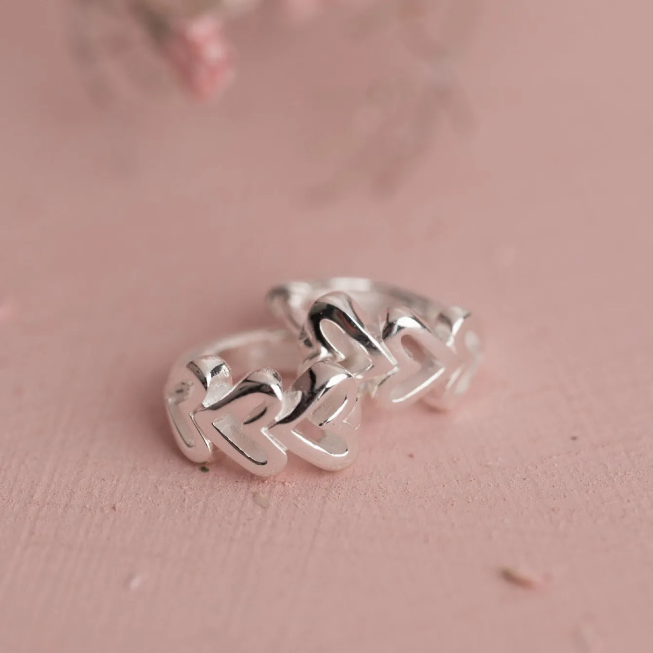 Amara Sølv Huggie Ørering - Sisi Copenhagen