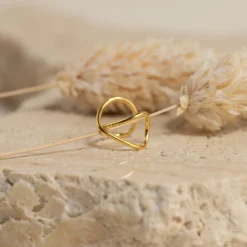 ANASTASIA GOLDEN EAR CUFF - Sisi Copenhagen