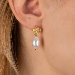 ANE PEARL GOLDEN EARRING
