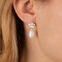 ANE PEARL SILVER EARRING