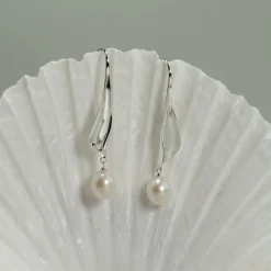 ASHLY PEARL SILVER EARRING
