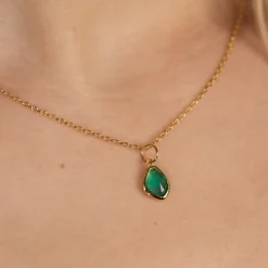 ATHENA GREEN AGATE GOLDEN PENDANT