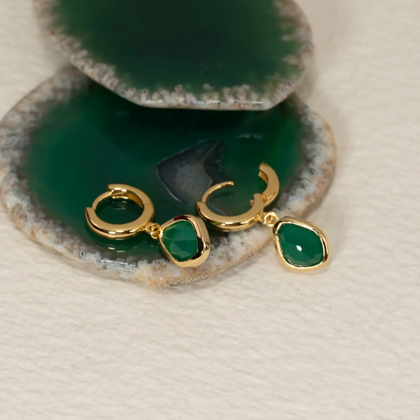 ATHENA GREEN AGATE GOLDEN EARRING
