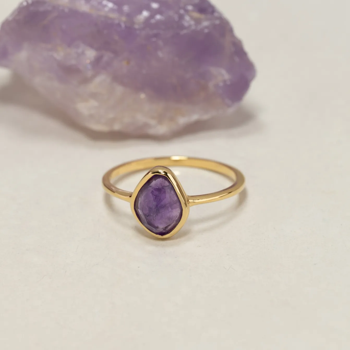 ATHENA PURPLE AMETHYST GOLDEN RING