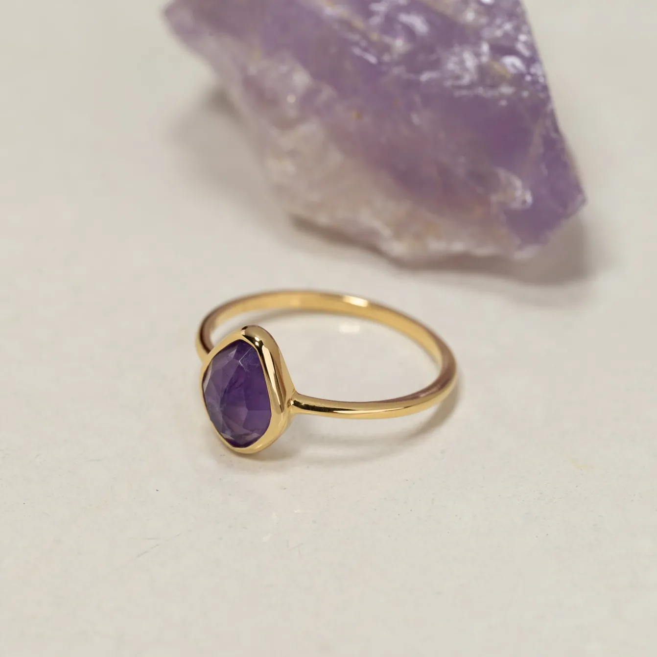 ATHENA PURPLE AMETHYST GOLDEN RING
