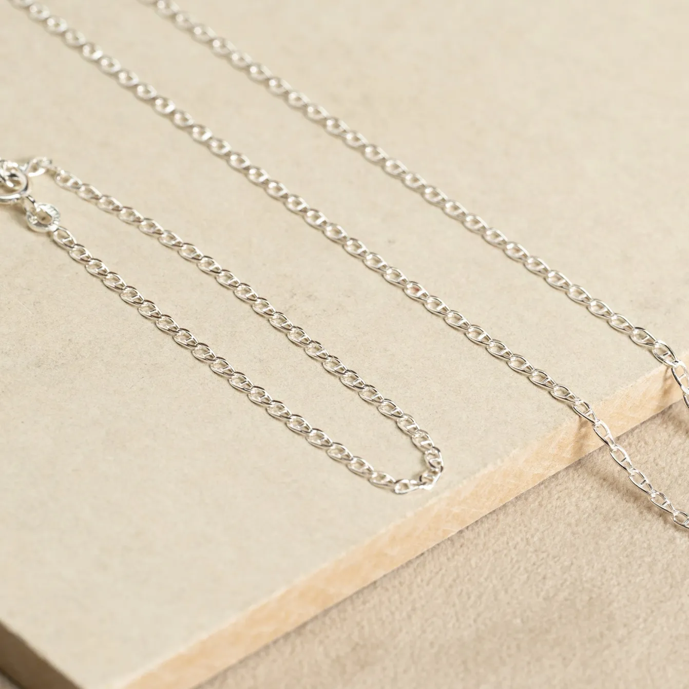 AUDA SILVER CHAIN