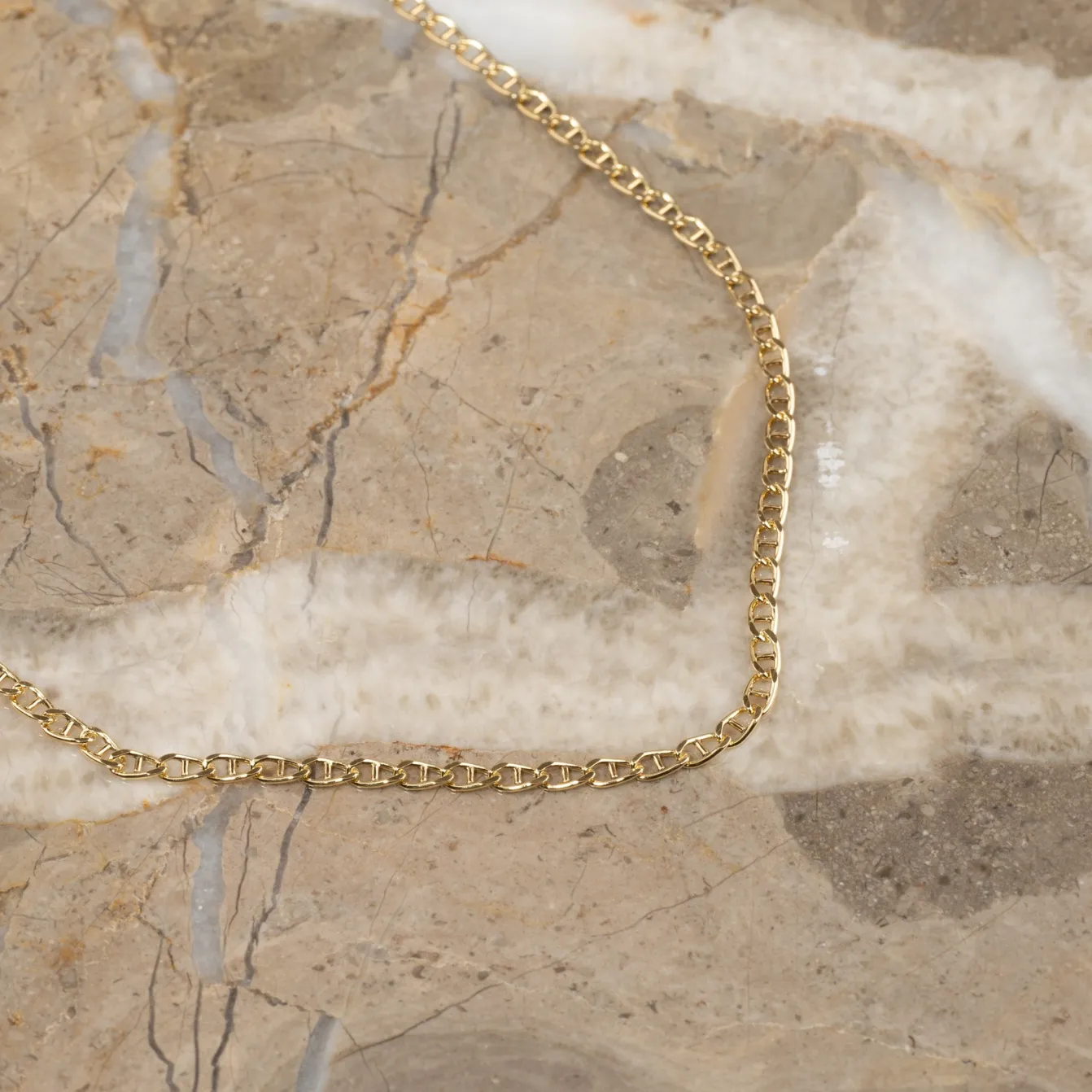 AUDA SOLID GOLD CHAIN