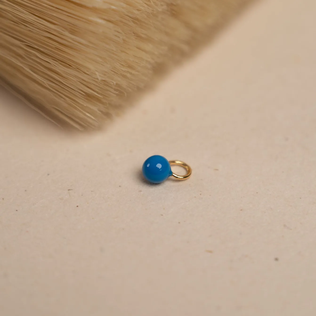 AURA MARINE BLUE GOLDEN EARRING CHARM