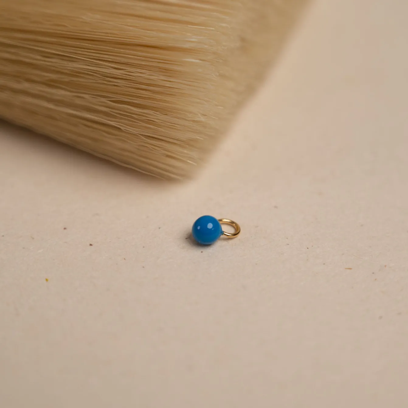 AURA MARINE BLUE GOLDEN EARRING CHARM
