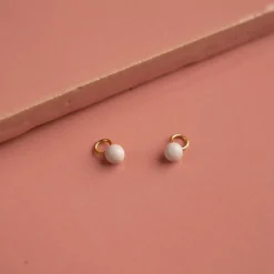 AURA PALE ROSE GOLDEN EARRING CHARM - Sisi Copenhagen