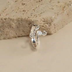 AURELIA MOONSTONE SILVER RING