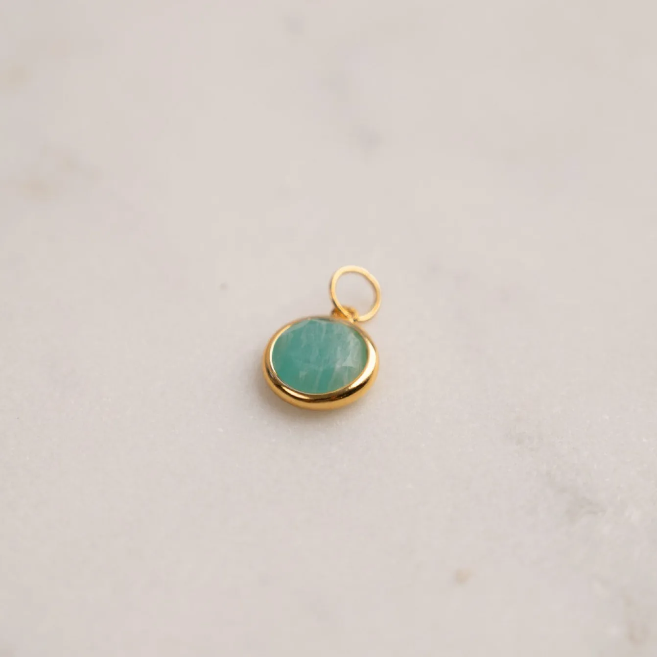 AVA AMAZONITE GOLDEN PENDANT - Sisi Copenhagen