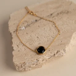 AVA BLACK ONYX GOLDEN BRACELET