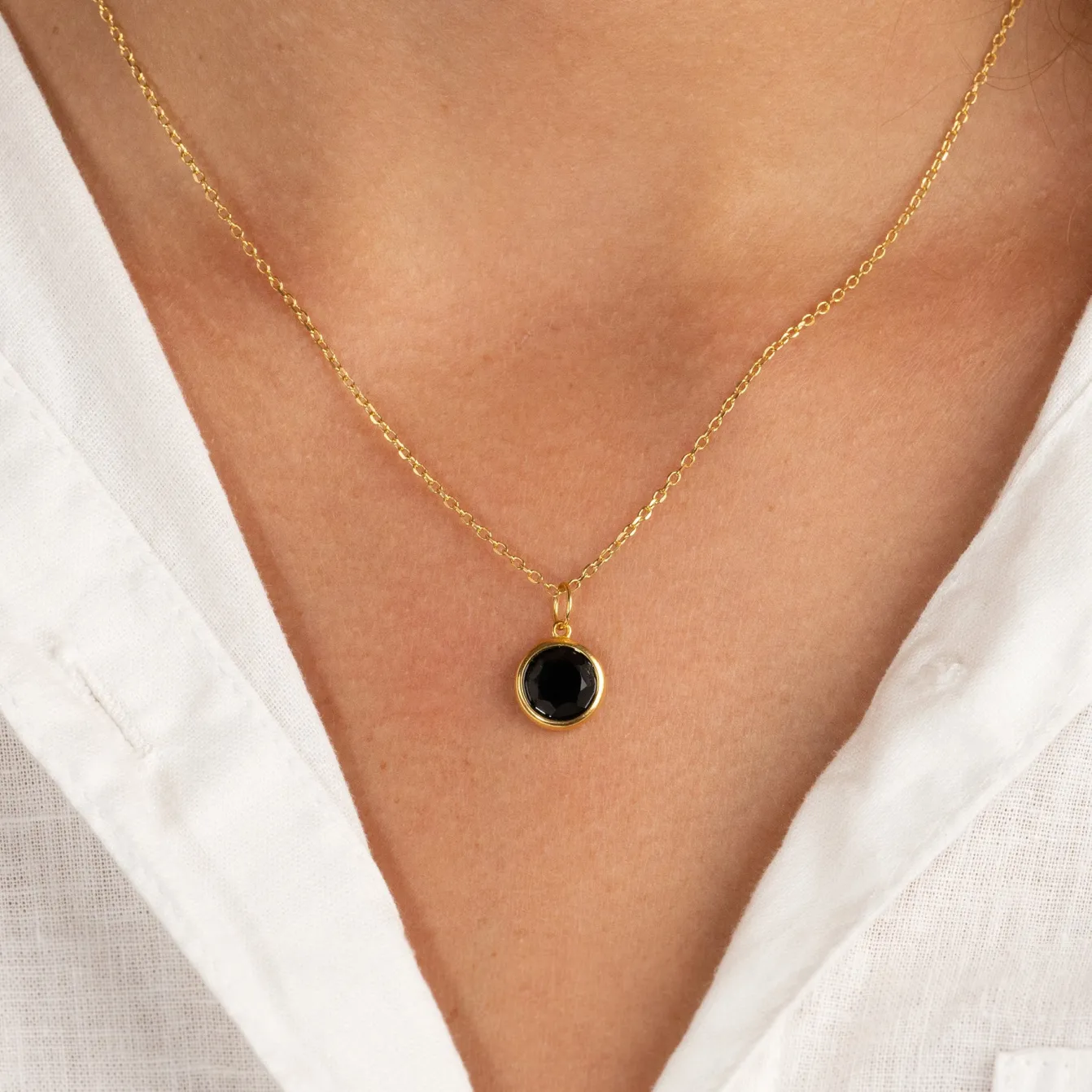 AVA BLACK ONYX GOLDEN PENDANT - Sisi Copenhagen